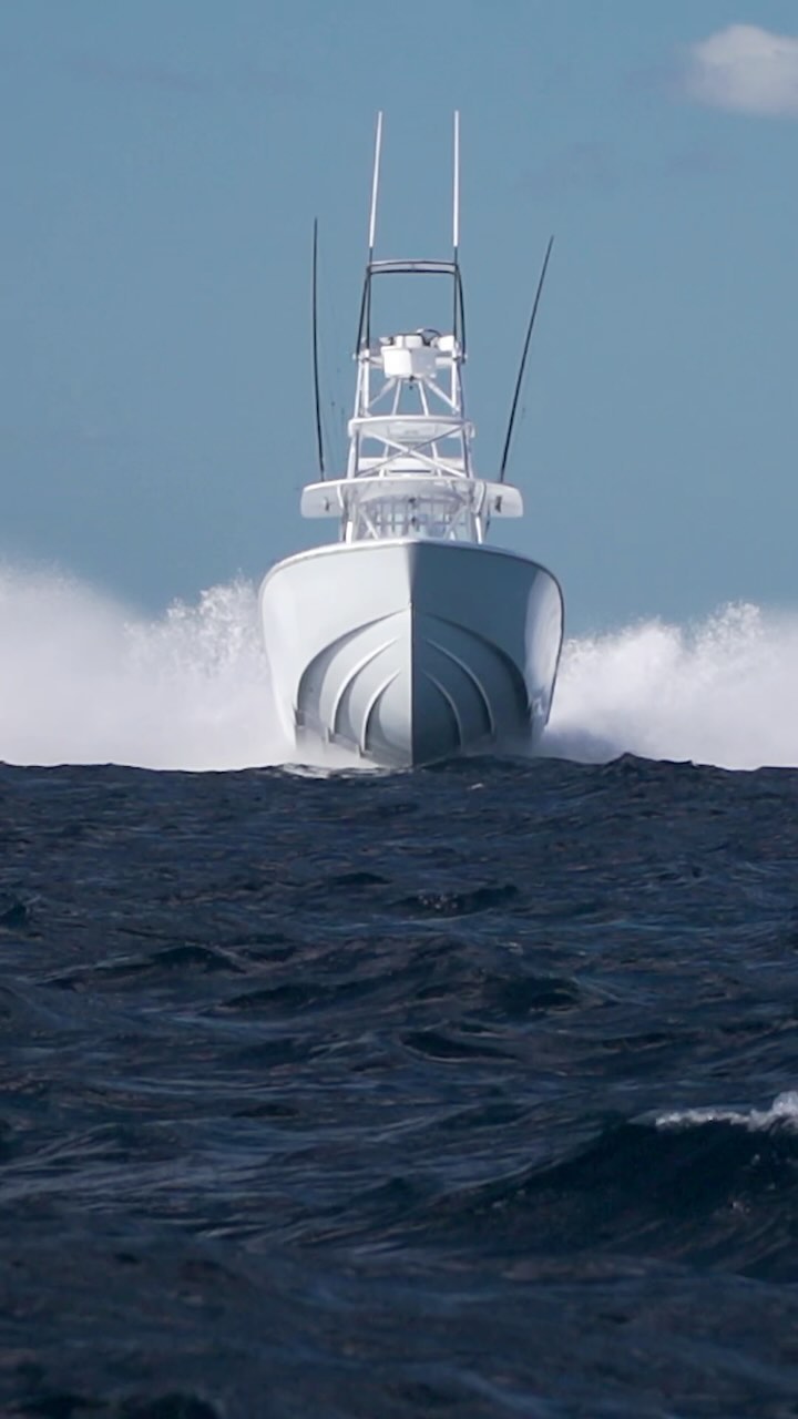 Thinking about filming the first Contender 44ST ever built 🔥 

Launching an exciting new boat model? Let Deep See Visuals & Mission Boating (@missionboating) take care of the rest. 

#contender #boats #offshore #slowmotion #promo